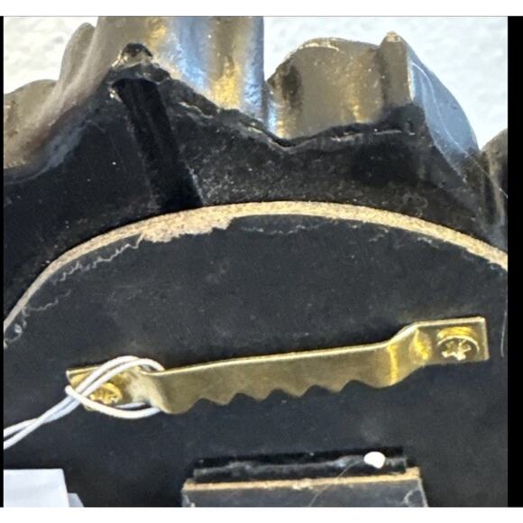 2 Ladies Skeleton Cameo Frames Wall Art Decor 8.5"X6.5" Female Skulls 3D Gothic - Picture 5 of 10